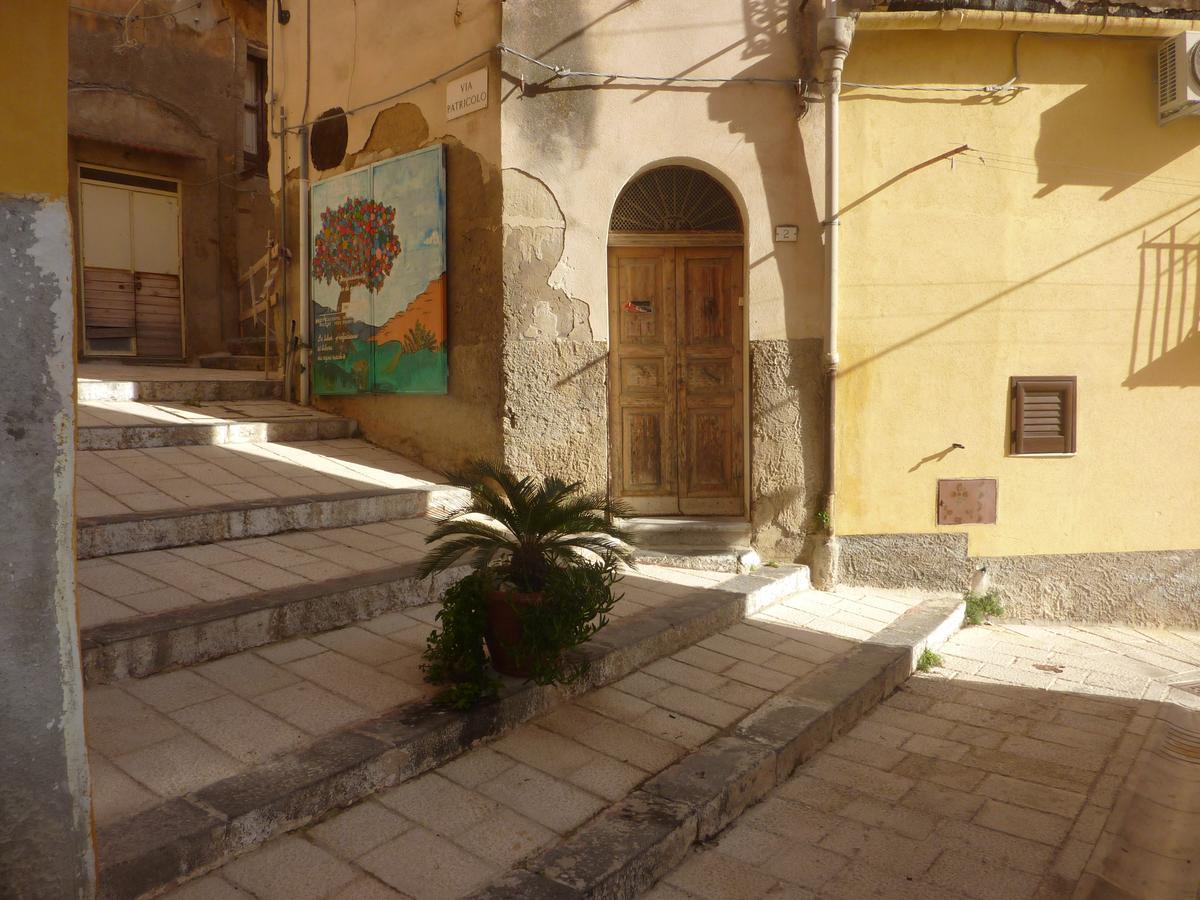 Duomo Rent Room & Flat Agrigent Exterior foto